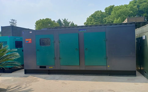 1300KW玉柴柴油发电机组