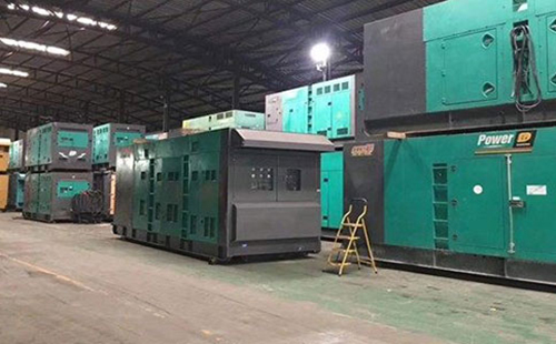 1300KW玉柴柴油发电机组