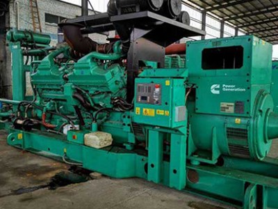 620KW无动柴油发电机组