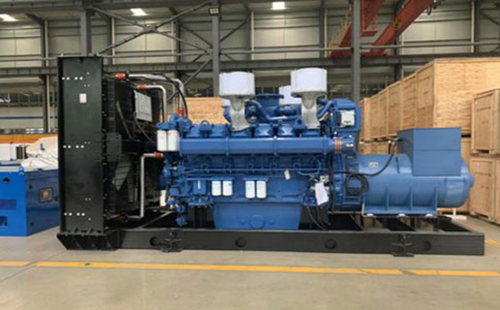 700KW济柴柴油发电机组