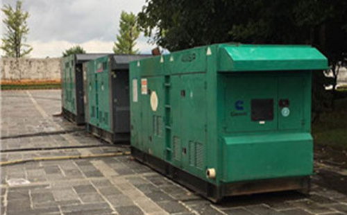 550KW济柴柴油发电机组