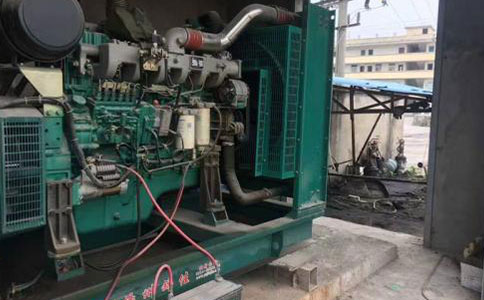 2300KW济柴柴油发电机组