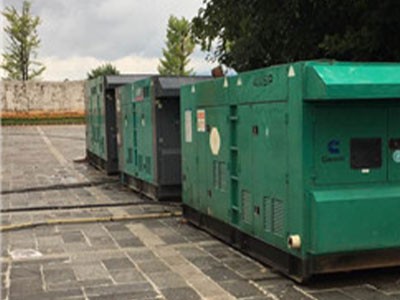 1800KW奔驰柴油发电机组